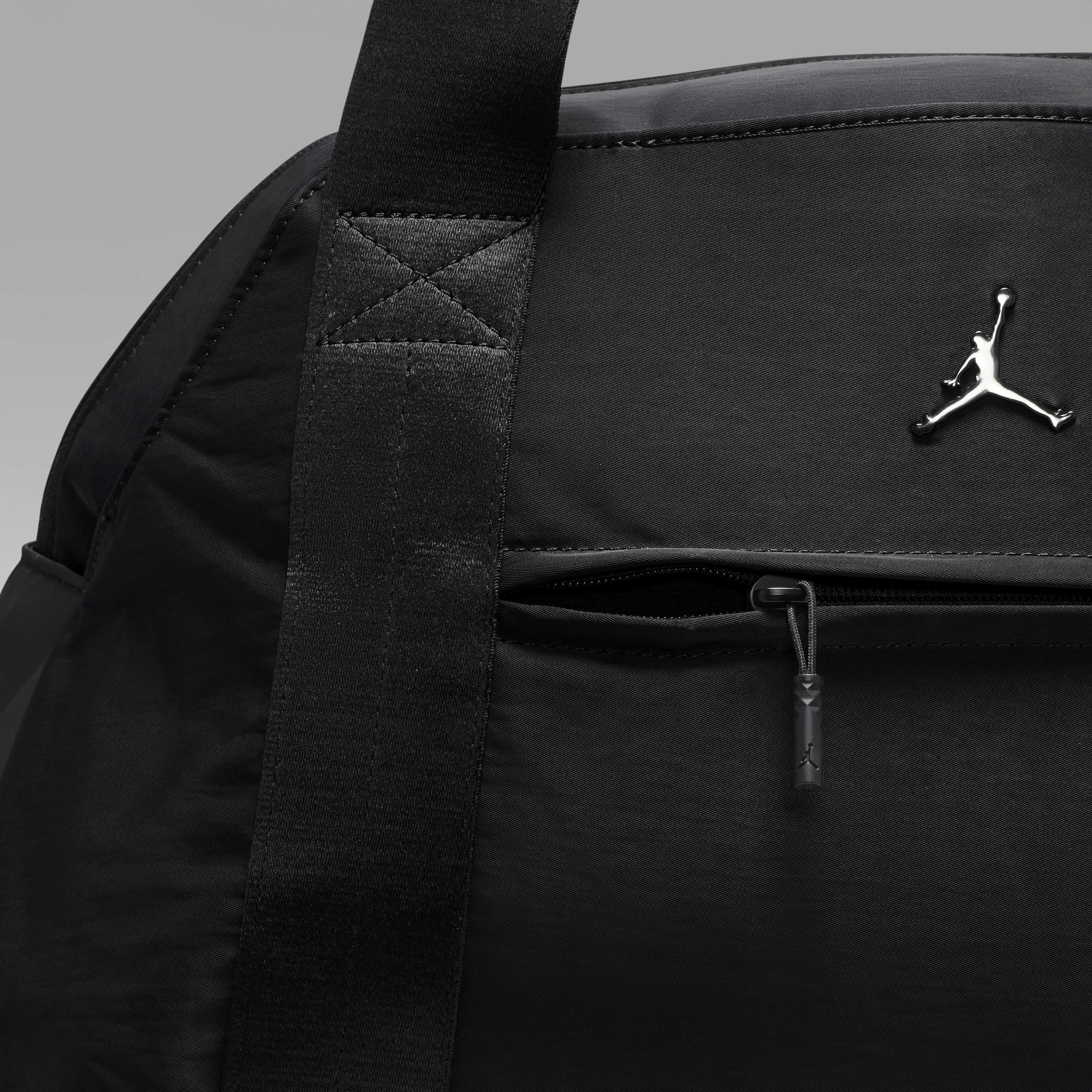 Nike Jordan Alpha Duffle Bag (46.8L) | The Summit at Fritz Farm